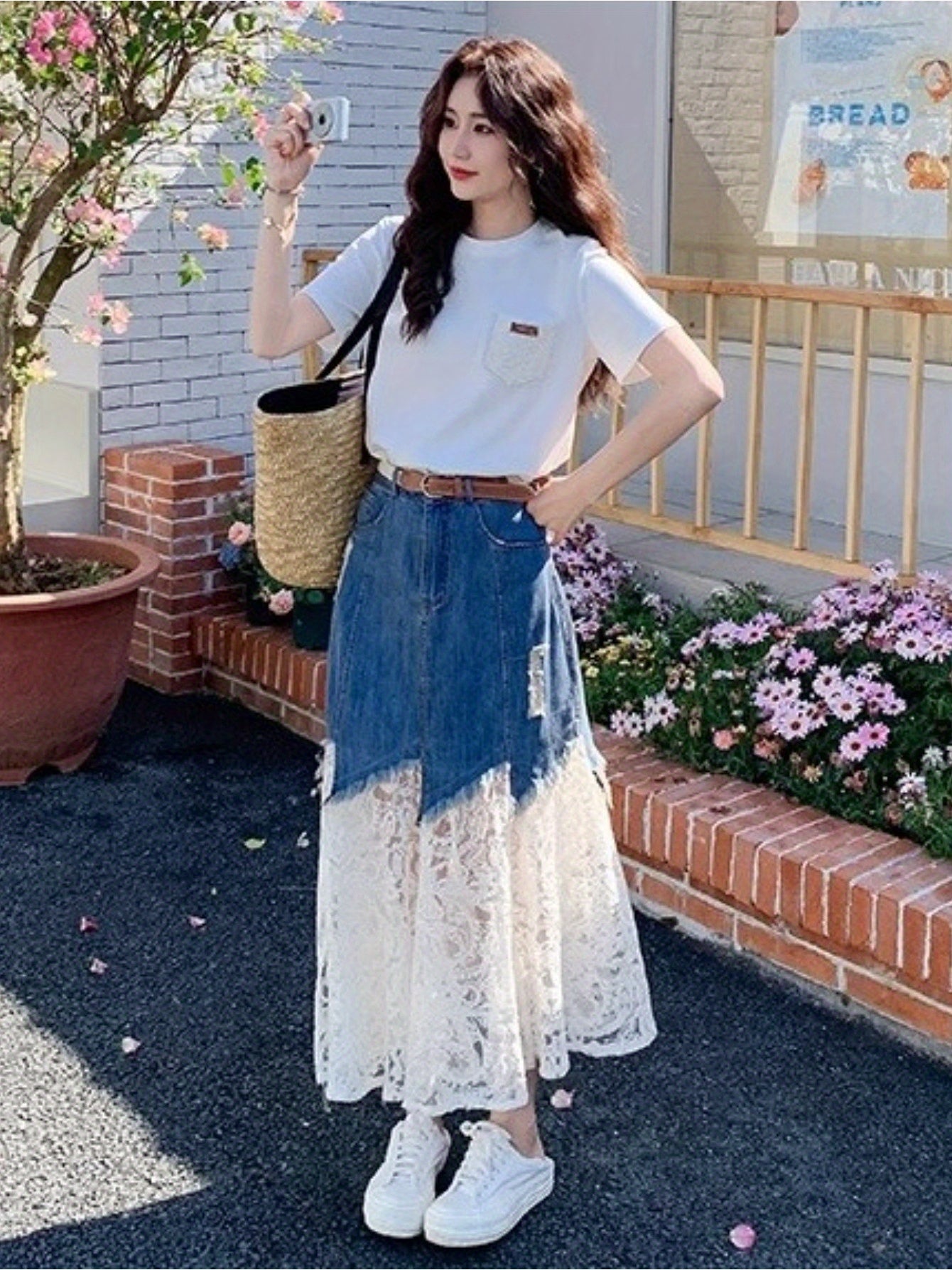 Women's French Romantic Waist-Cinching Skinny Jeanskirt - Non-See-Through Lace Hem, Everyday to Formal Outfits - Spring\u002FFall\u002FSummer Denim Skirt for Women, Spring Summer Outfit, Elegant Fabric Choice