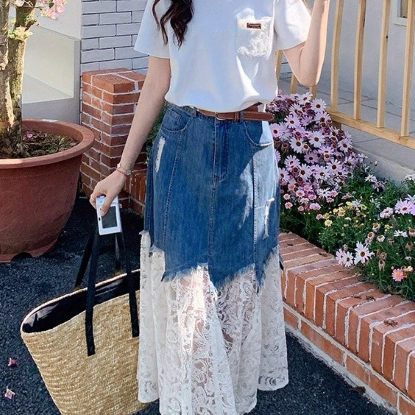 Women's French Romantic Waist-Cinching Skinny Jeanskirt - Non-See-Through Lace Hem, Everyday to Formal Outfits - Spring\u002FFall\u002FSummer Denim Skirt for Women, Spring Summer Outfit, Elegant Fabric Choice